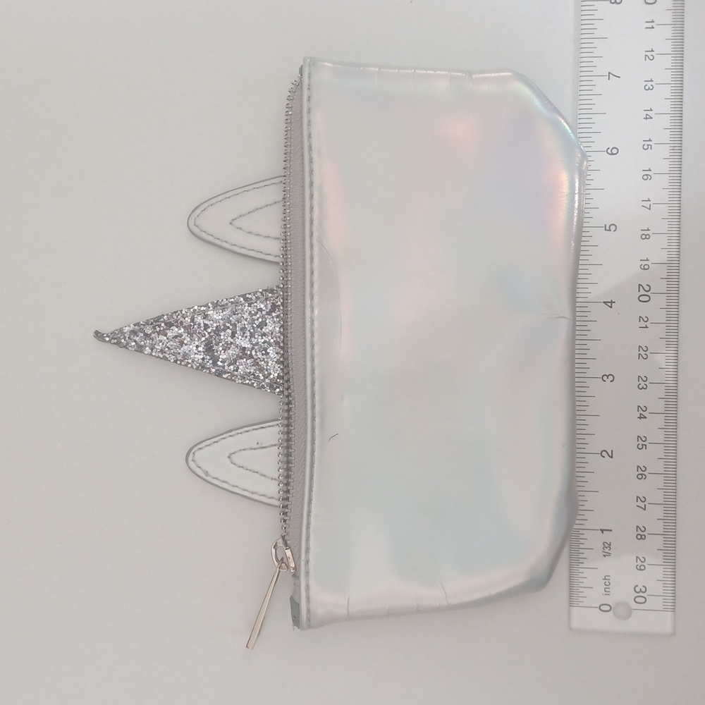 Unicorn cosmetic bag Iridescent sparkly unicorn cosmetic bag pencil bag Girlie - Picture 5 of 16